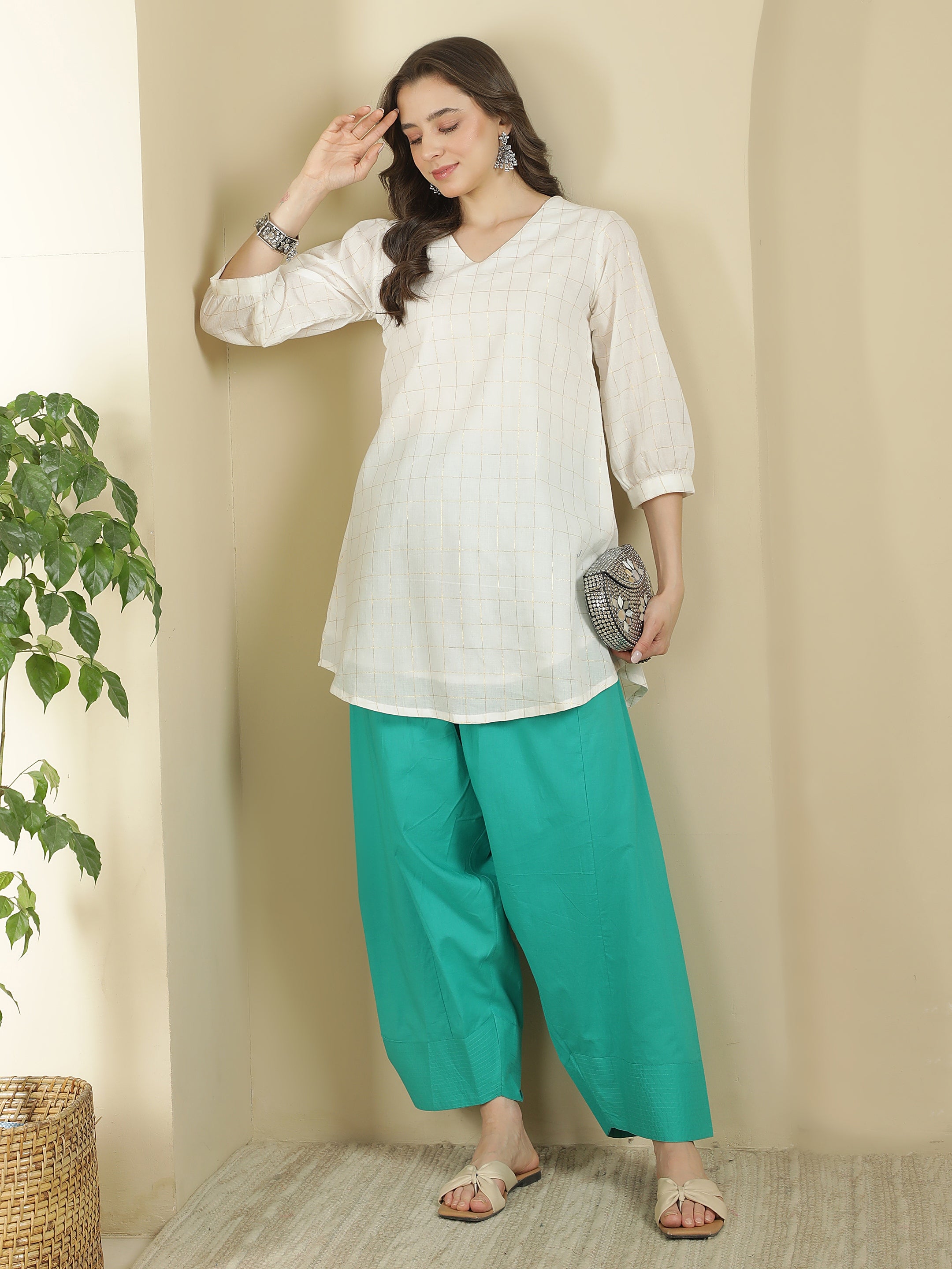 Women solid Loose fit cotton Farsi Salwar