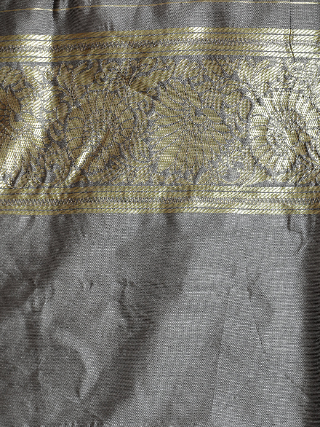 Grey Silk Blend Zari Woven Design Banarasi Saree