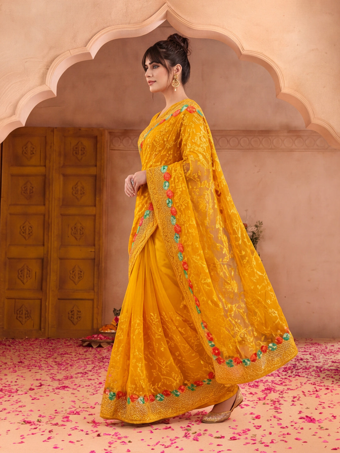 Jaipur Kurti Women'S Beautifull Embroidery Work Yellow Saree