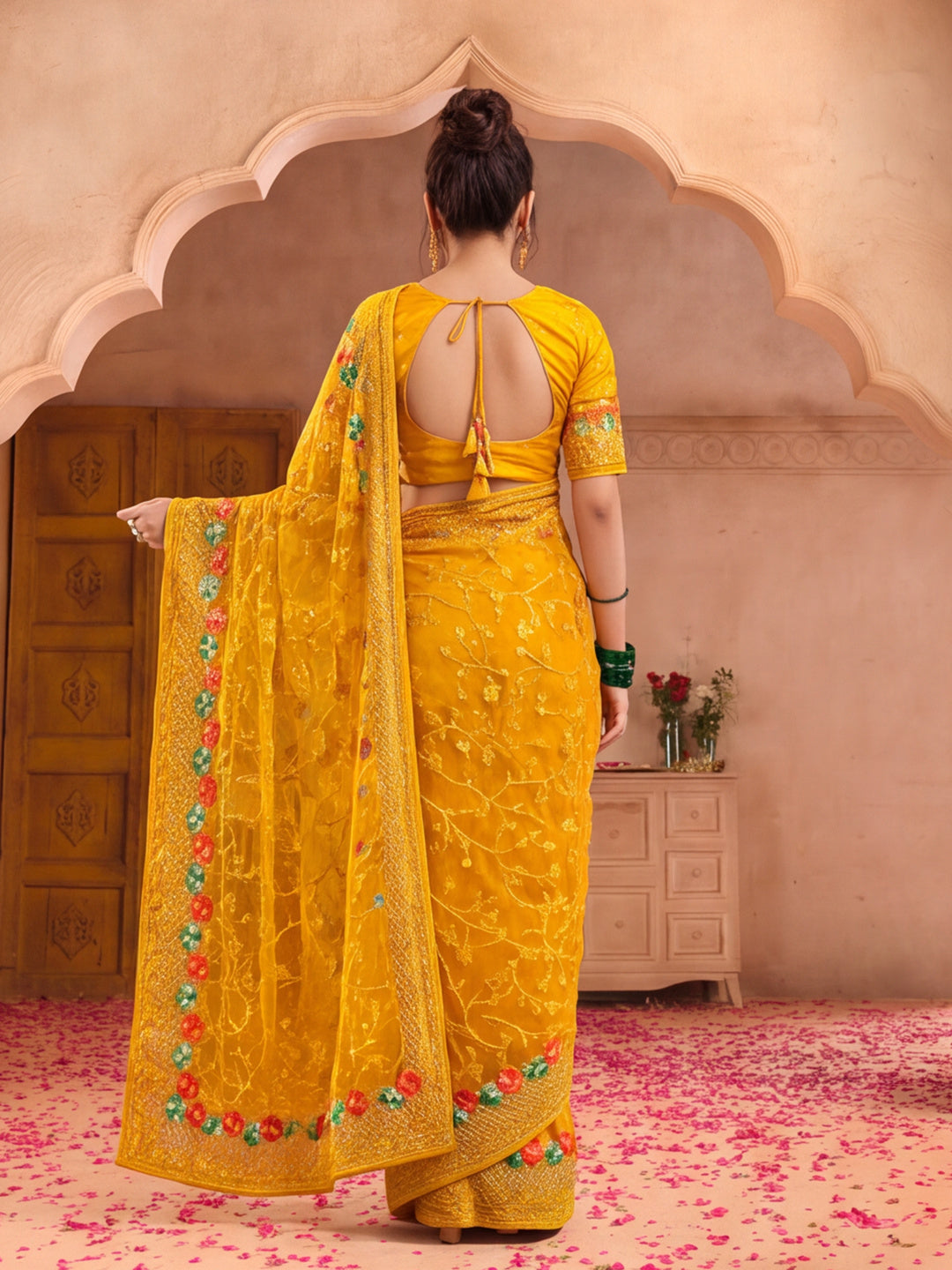 Jaipur Kurti Women'S Beautifull Embroidery Work Yellow Saree