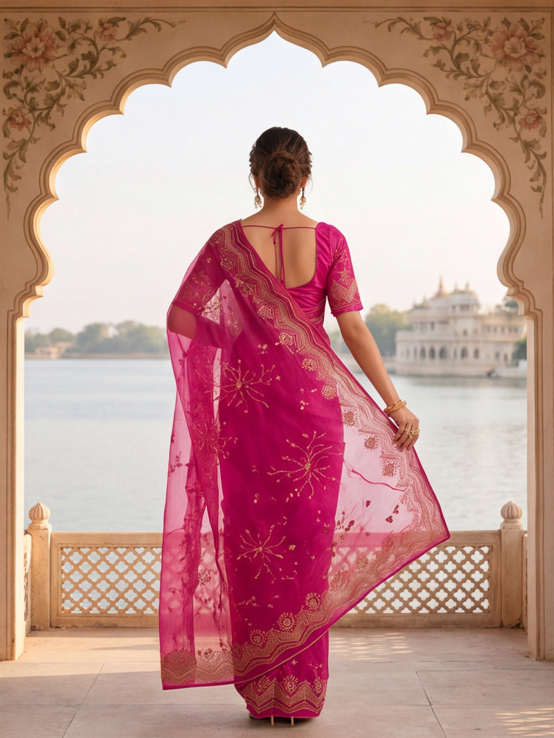 Jaipur Kurti Women'S Lovely Embroidery Work Pink Saree