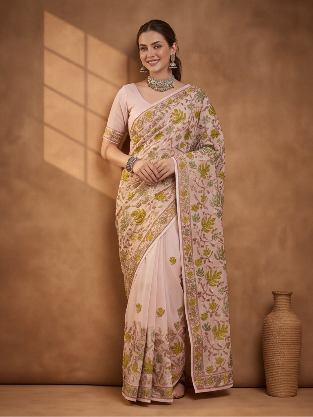 Jaipur Kurti White Georgette Embroidered Saree – Stunning in Black Georgette