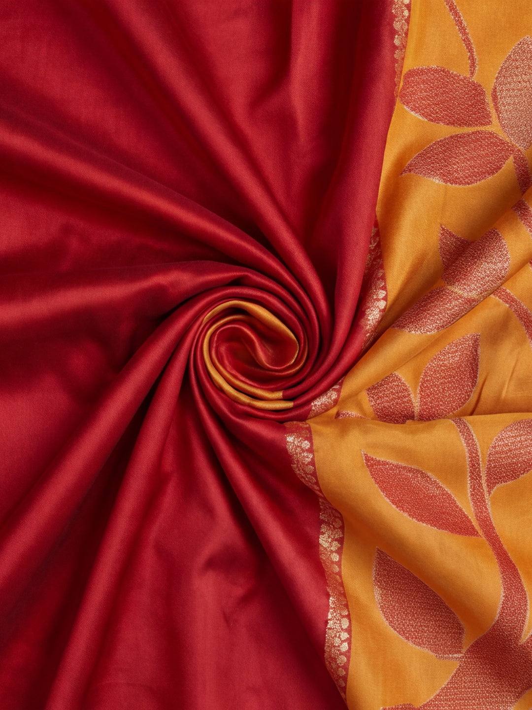 Jaipur Kurti Women'S Designer Weaving Work Red,Gold Saree