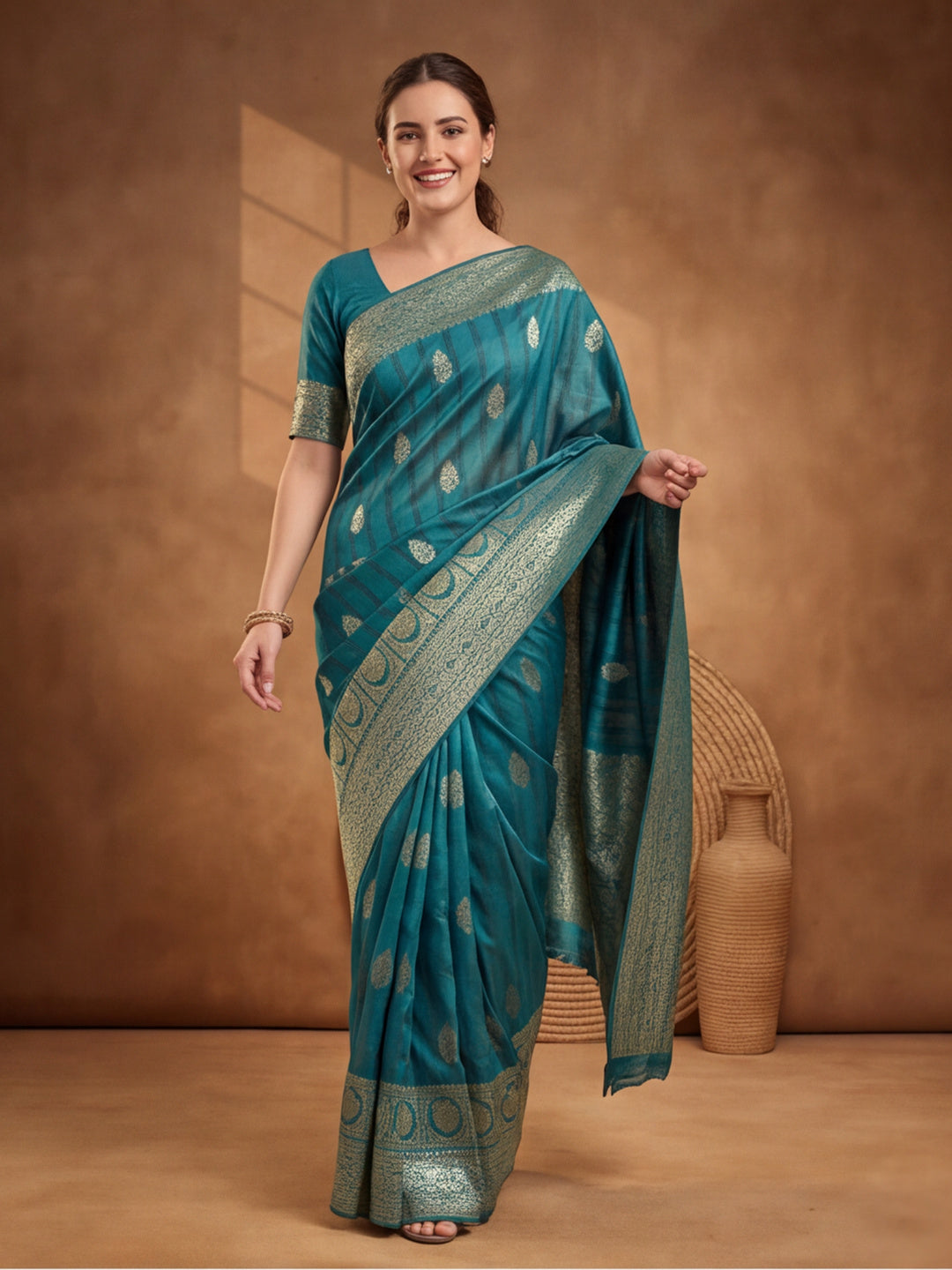 Jaipur Kurti Women'S Designer Weaving Work Morpitch Saree