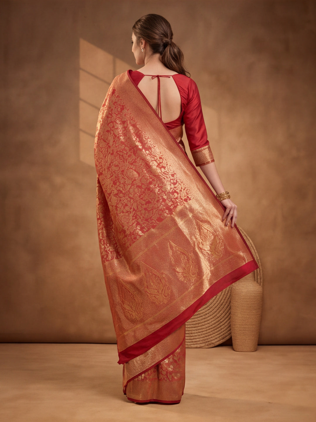Jaipur Kurti Women'S Red Colour Designer Weaving Saree
