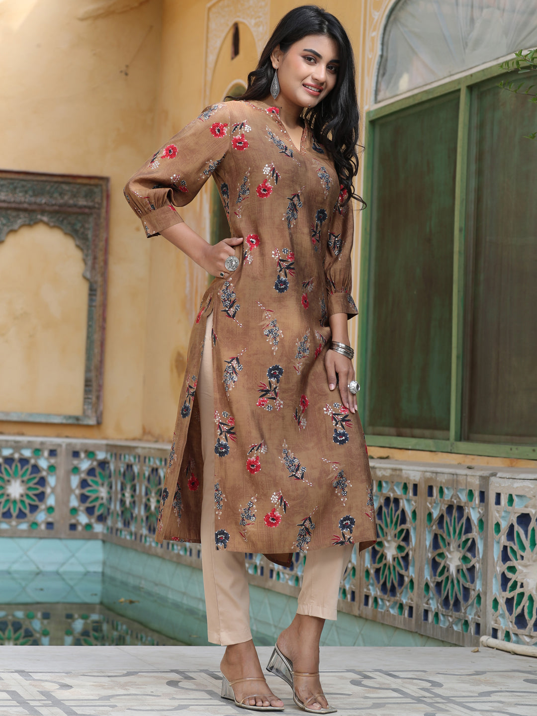 Camel Brown Gold Print Chanderi Straight Kurta