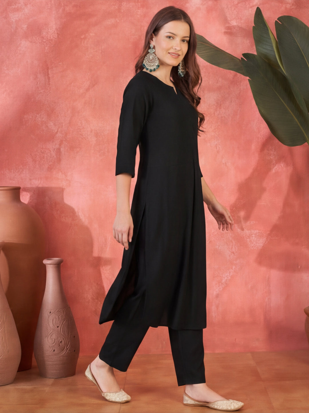 Solid Printed Straight Kurta & Trousers Sets