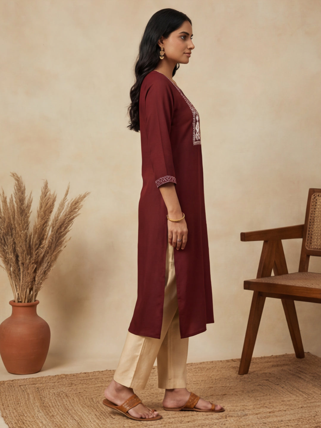 Thread Embroidered Cotton Kurta