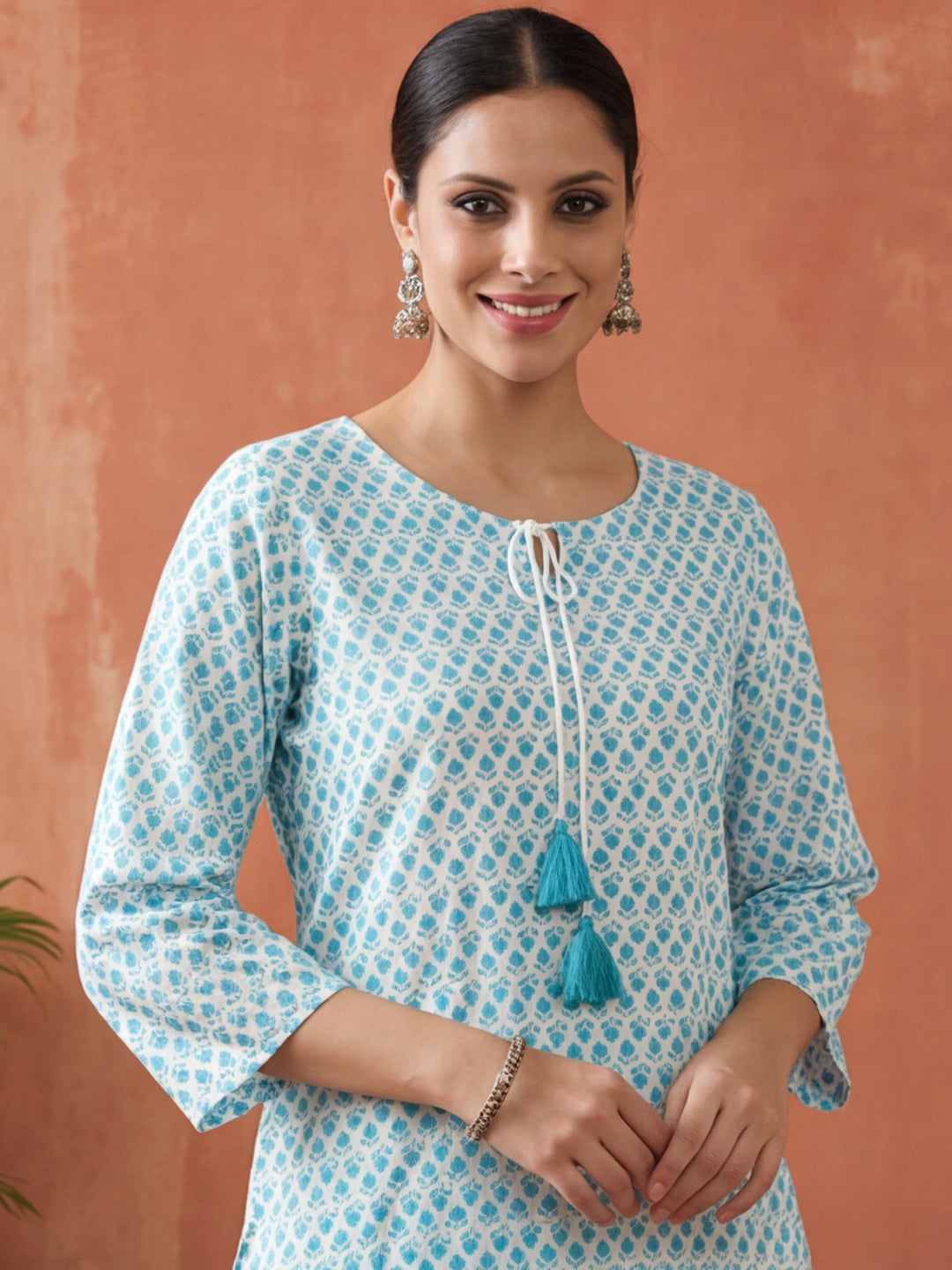 Floral Printed Straight Kurta & Trousers Sets