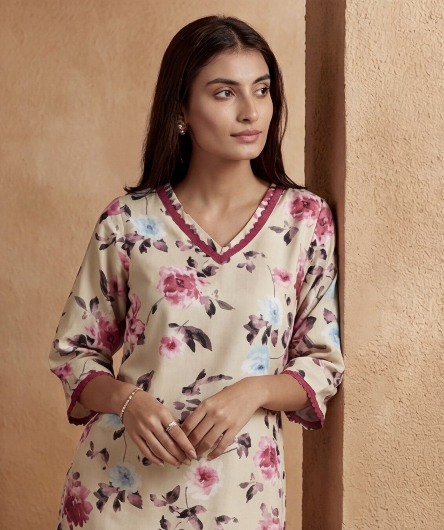 Floral Printed Straight Kurta & Trousers Sets