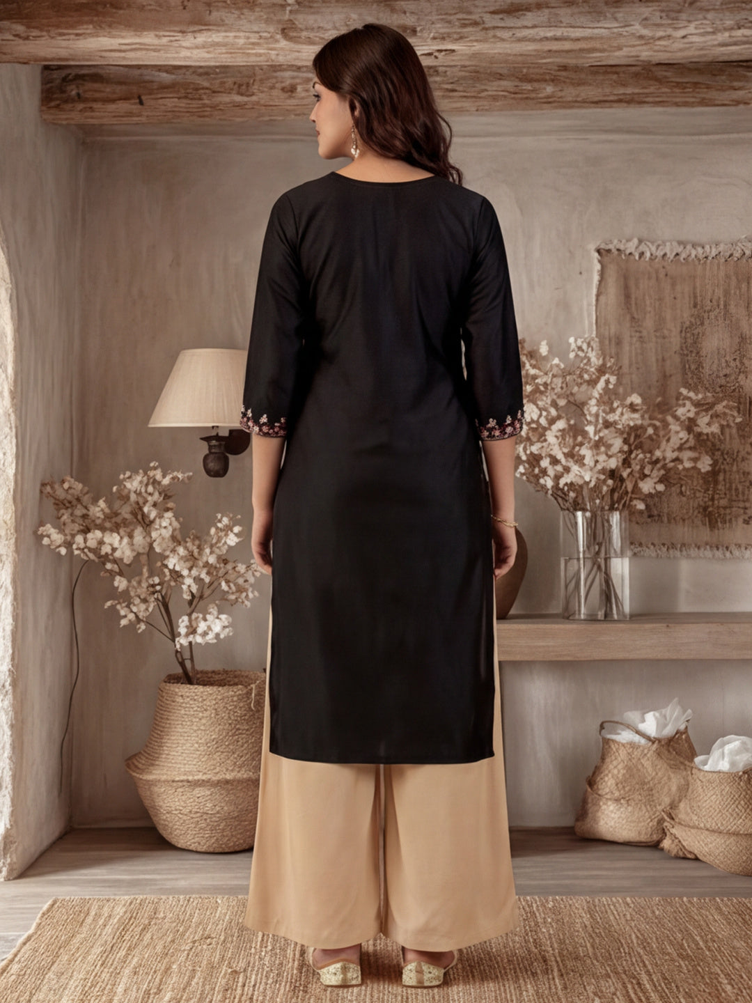 Self Woven Embroidered Straight Kurta