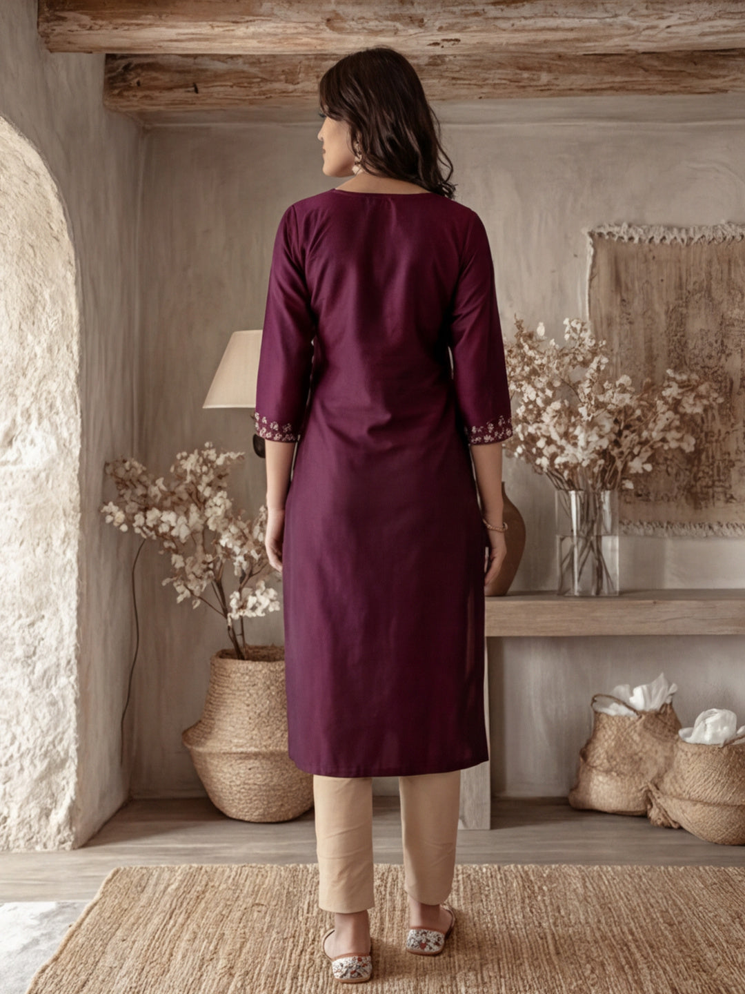 Self Woven Embroidered Straight Kurta