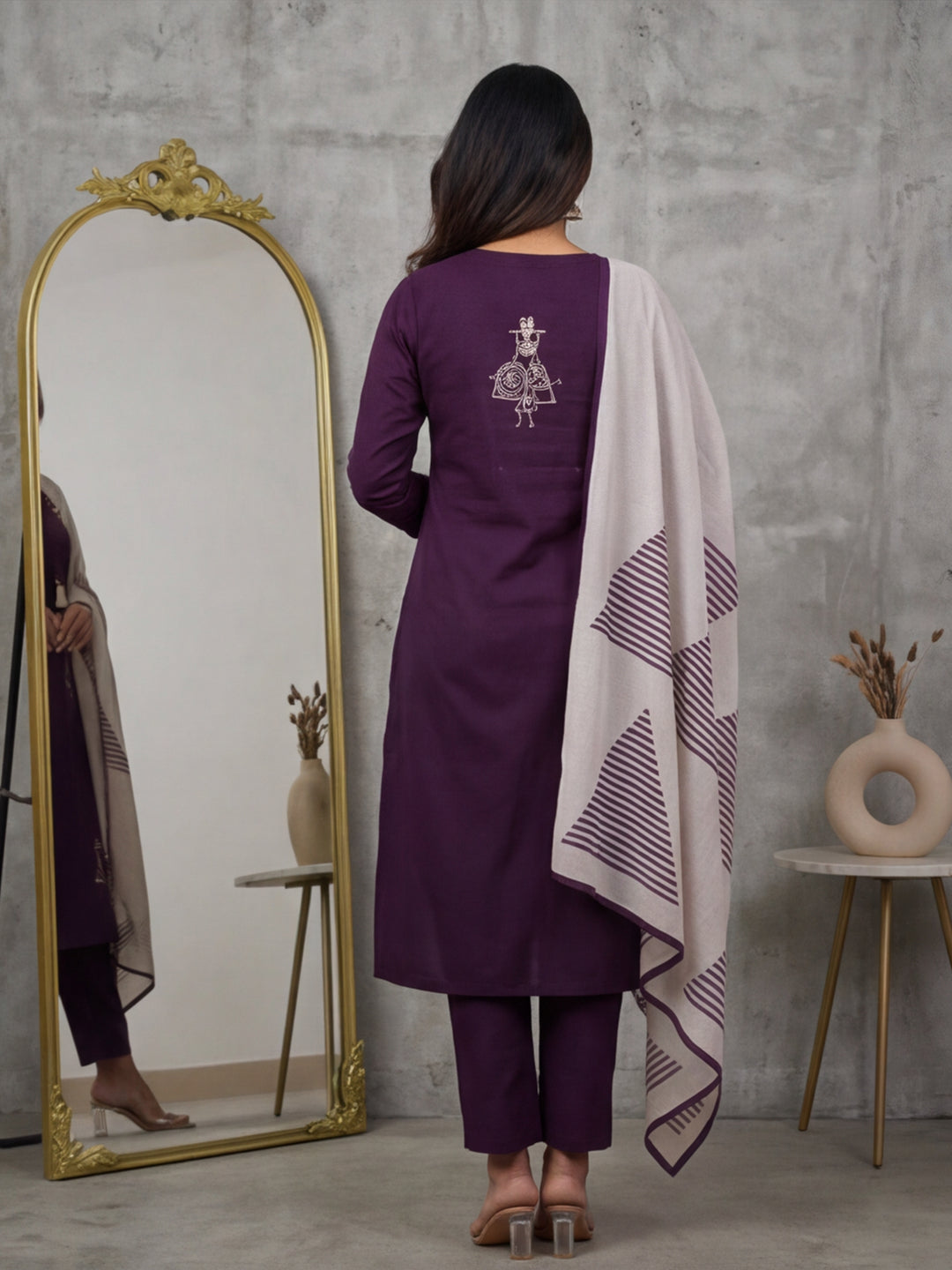 Solid Printed Straight Kurta & Trousers Sets