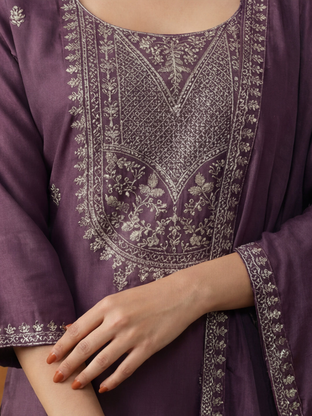 Floral Embroidered Straight Kurta & Trousers Sets