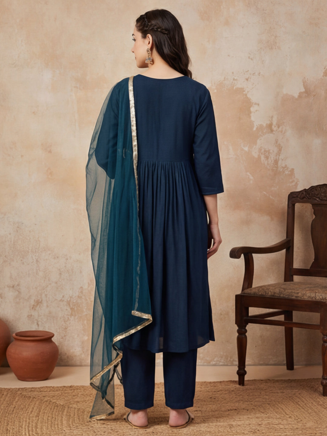 Ethnic Motifs Yoke Design Straight Kurta & Trousers Sets