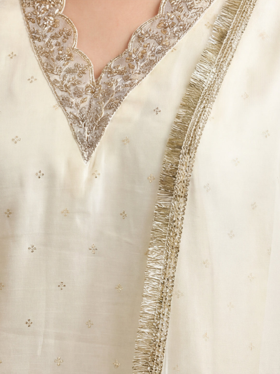 Ethnic Motifs Yoke Design Straight Kurta & Trousers Sets