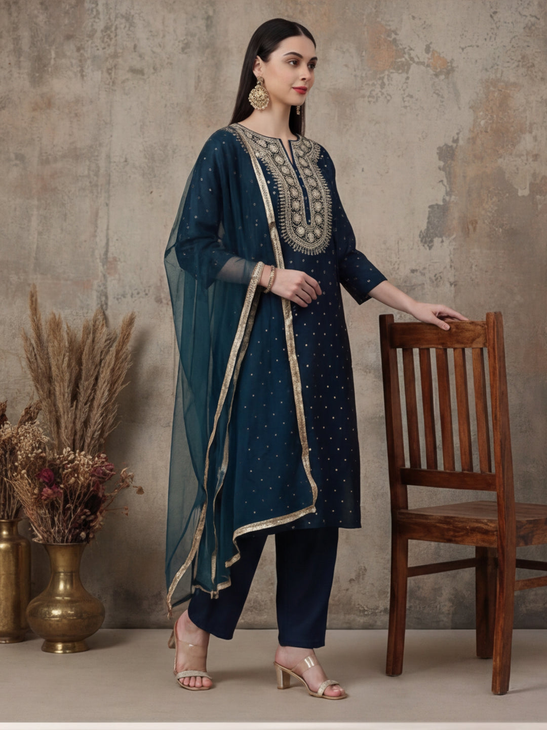 Ethnic Motifs Embroidered Straight Kurta & Trousers Sets