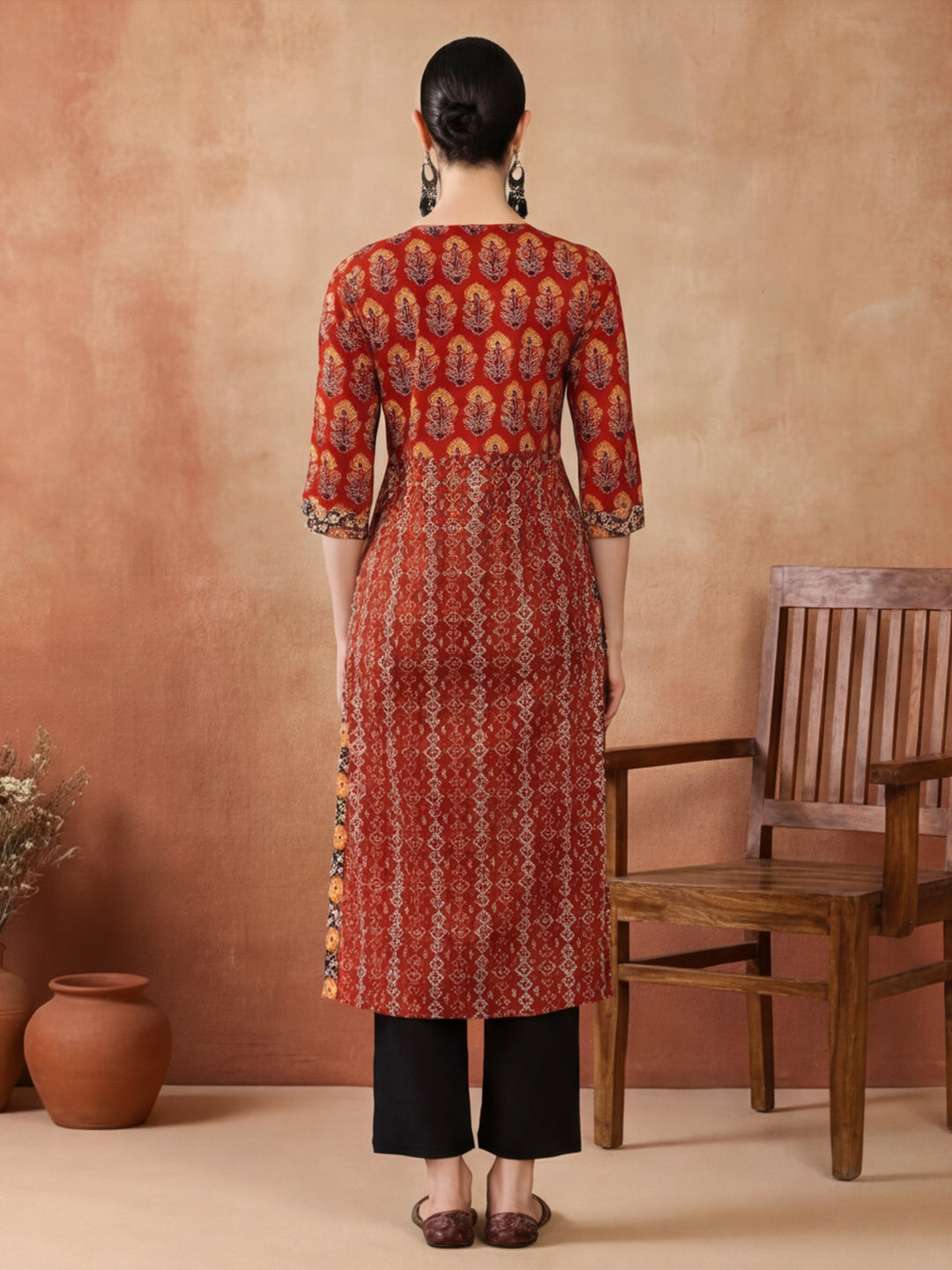 Women Maroon And Brown Printed Straight Kurta