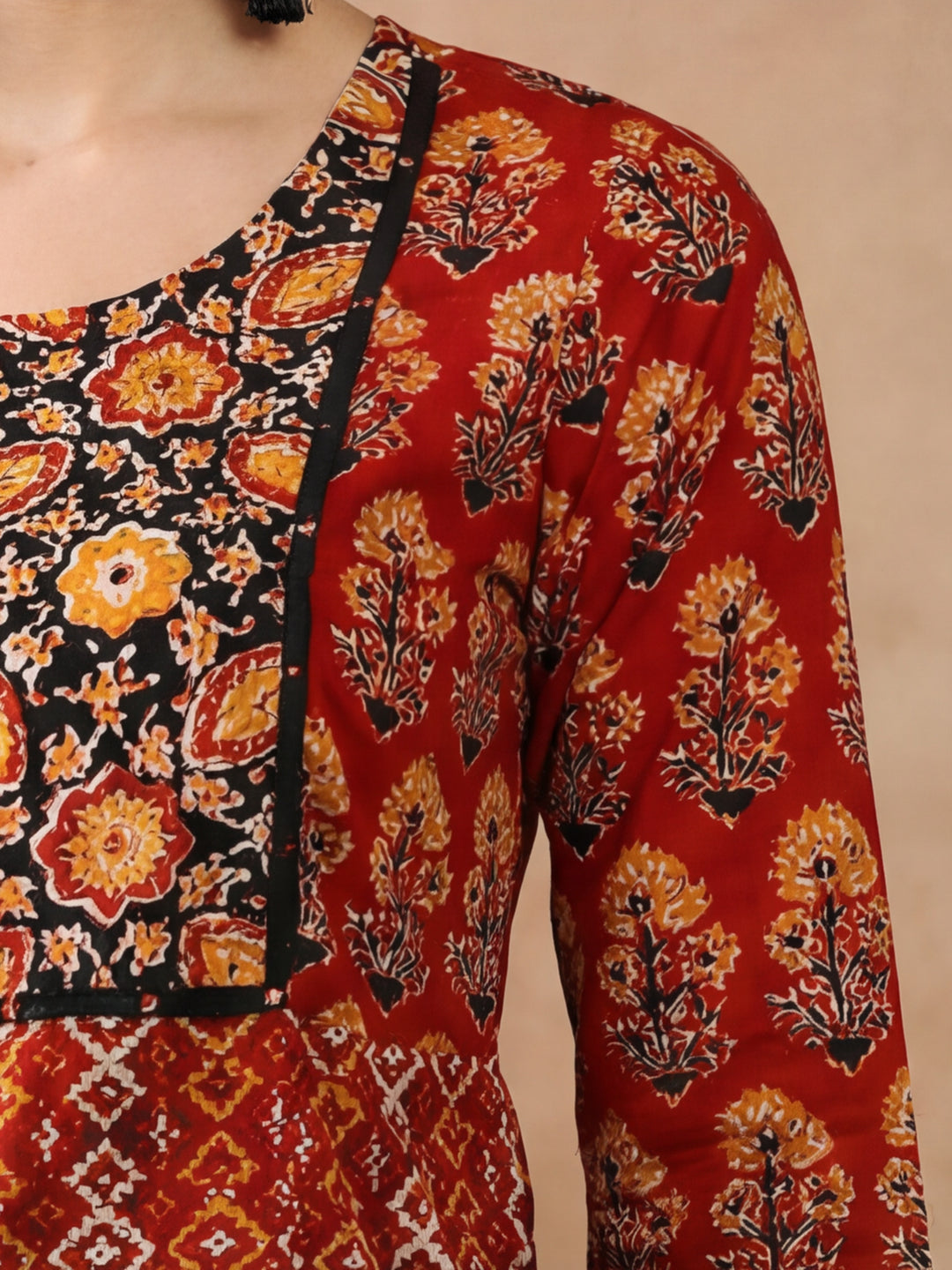 Women Maroon And Brown Printed Straight Kurta