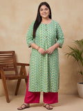 Women Green Cotton Staright Kurta