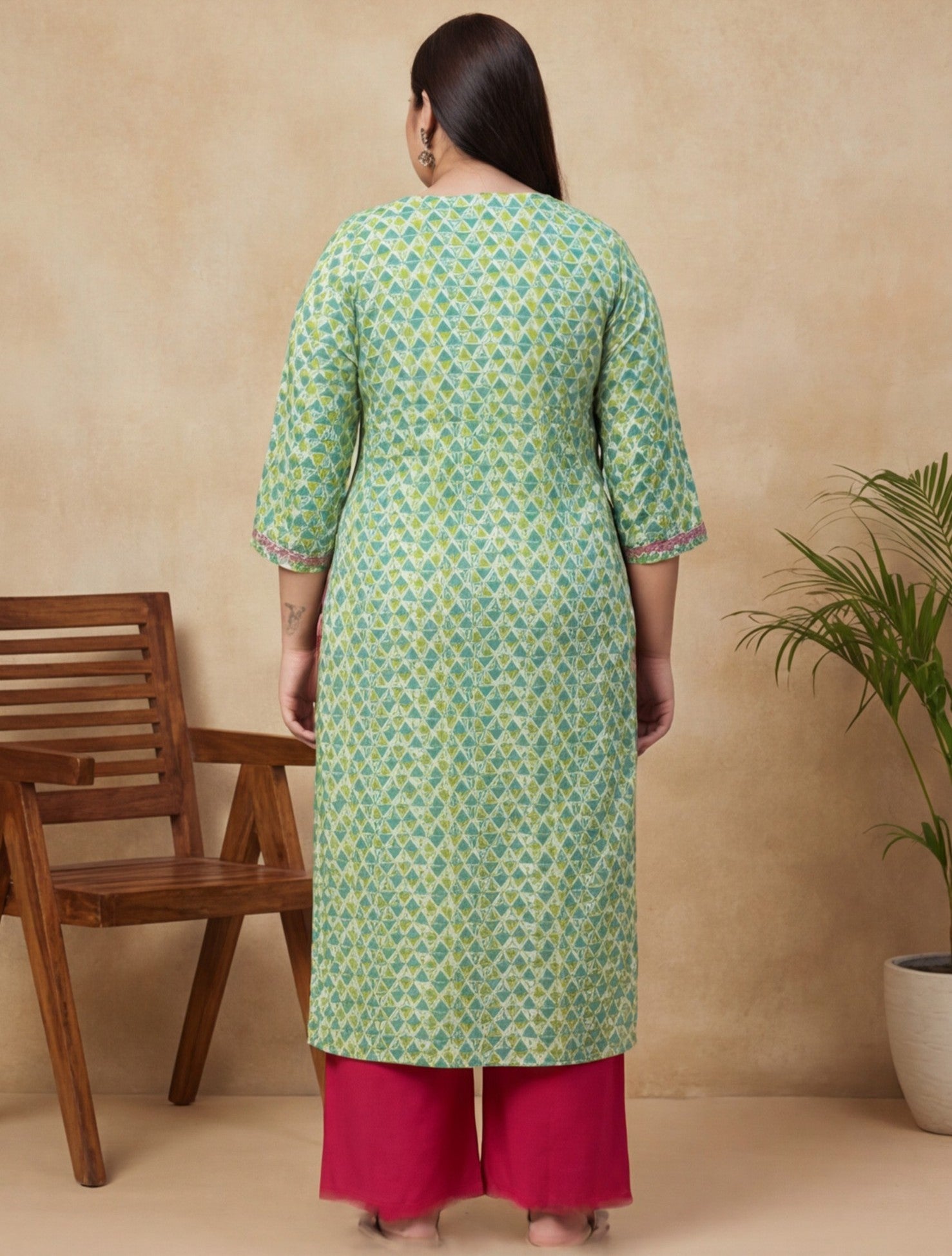 Women Green Cotton Staright Kurta