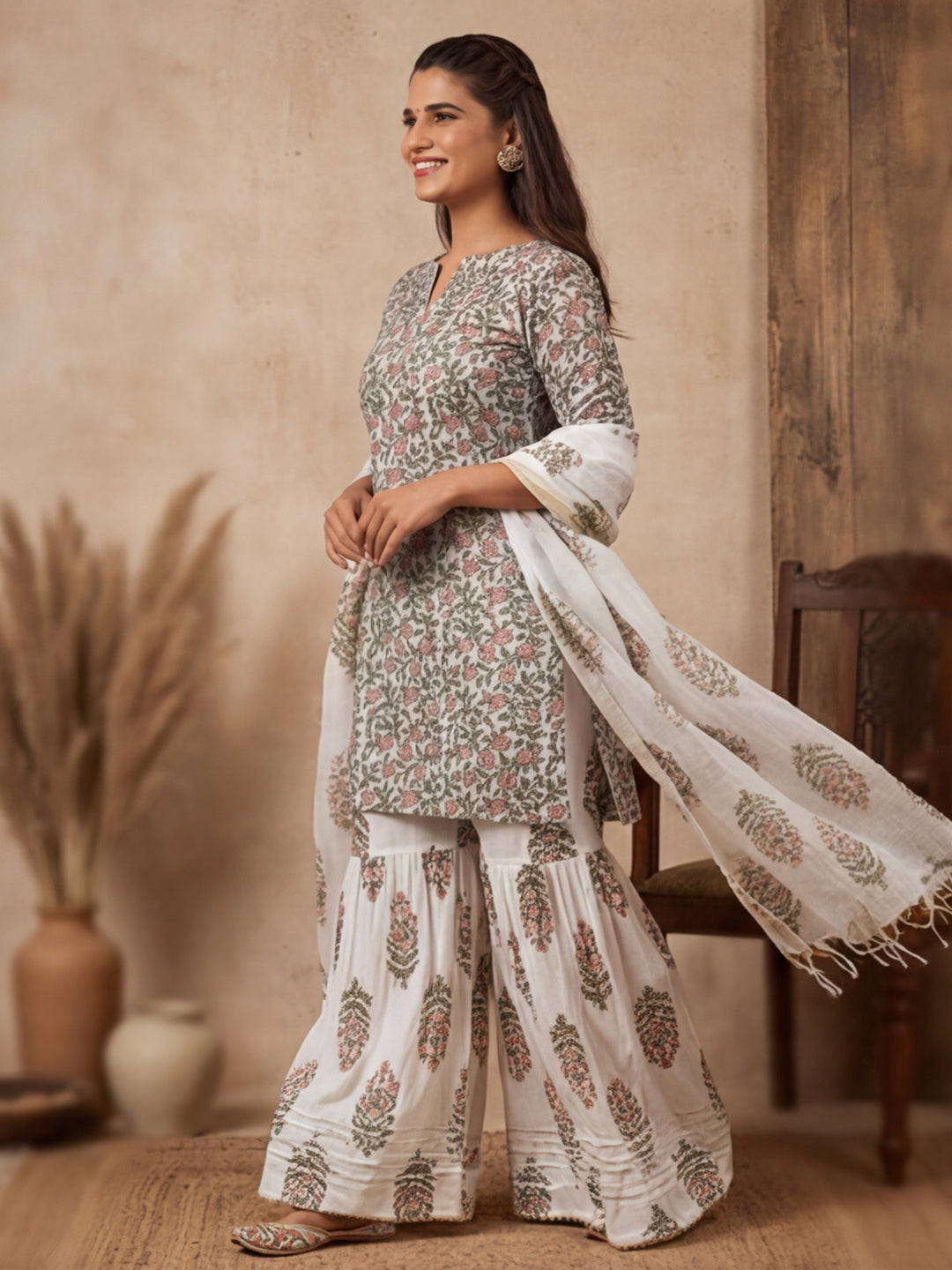 Floral Printed Straight Kurta & Palazzos Sets