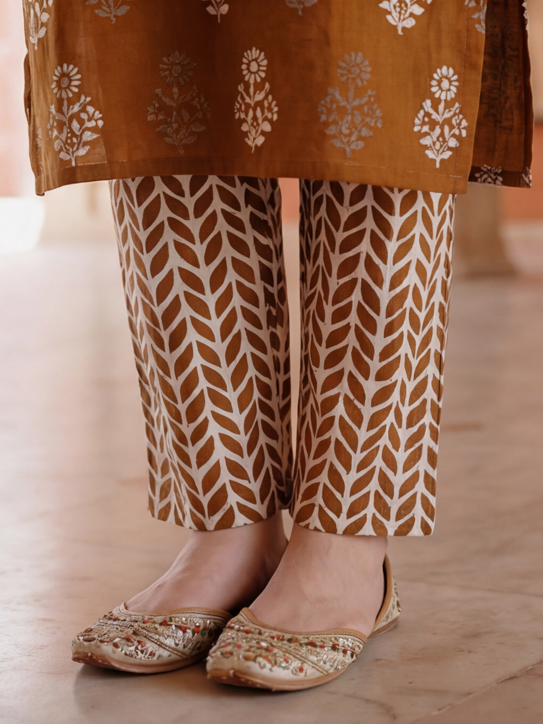 Ethnic Motif Printed Pure Cotton Suit Set