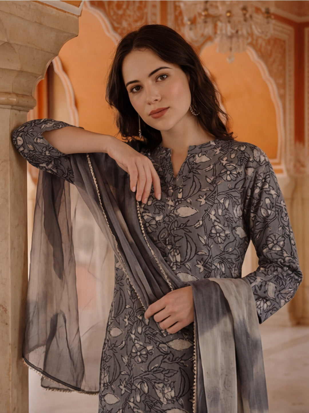 Ethnic Printed Kurta Set With Tie-Dye Dupatta