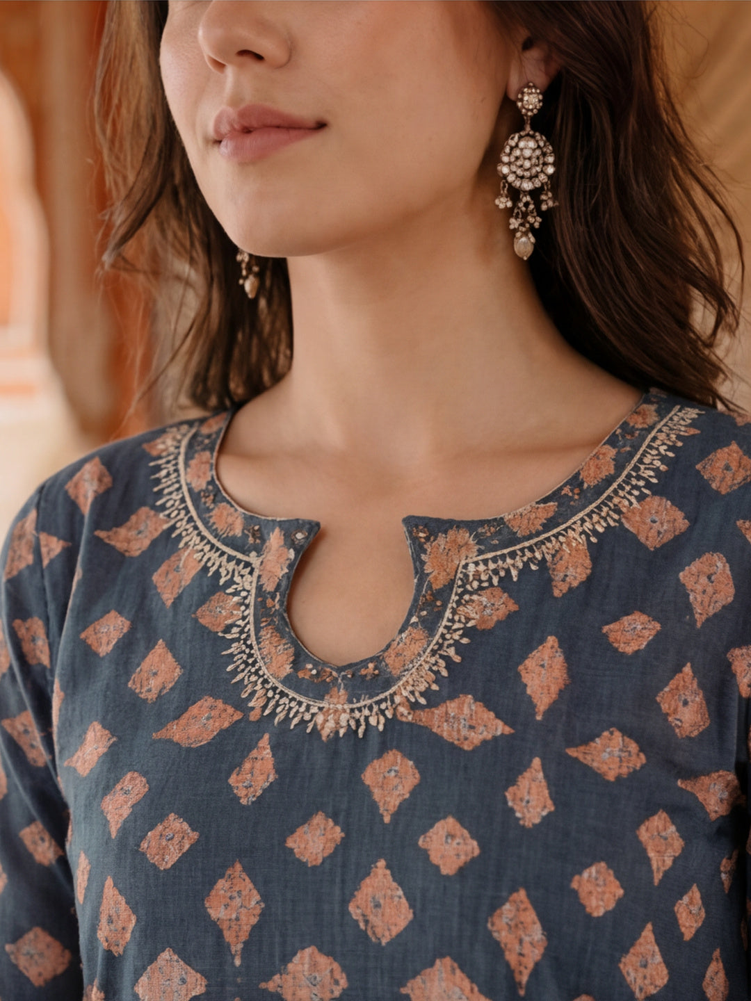 Abstract Printed Kurta Set With Tie-Dye Dupatta