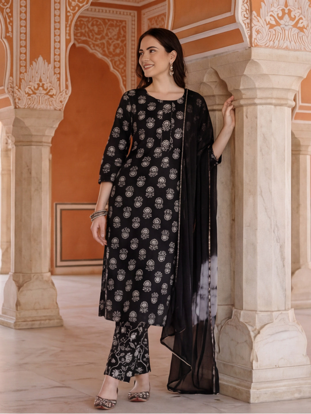 Ethnic Printed Cotton Black Kurta Set With Dupatta