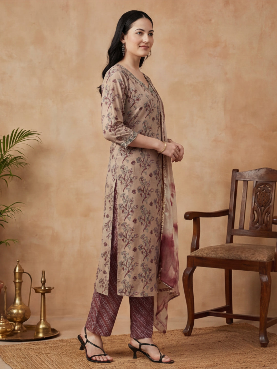 Floral Printed Straight Kurta & Palazzos Sets