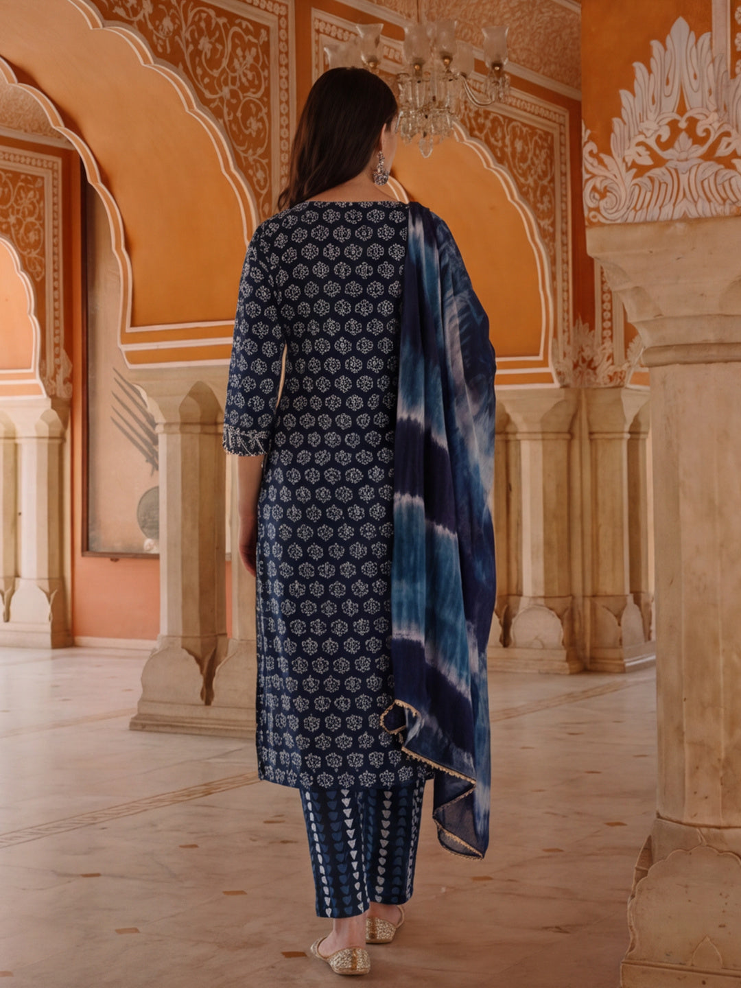 Floral Printed Thread Work Pure Cotton Kurta With Pant & Chiffon Dupatta