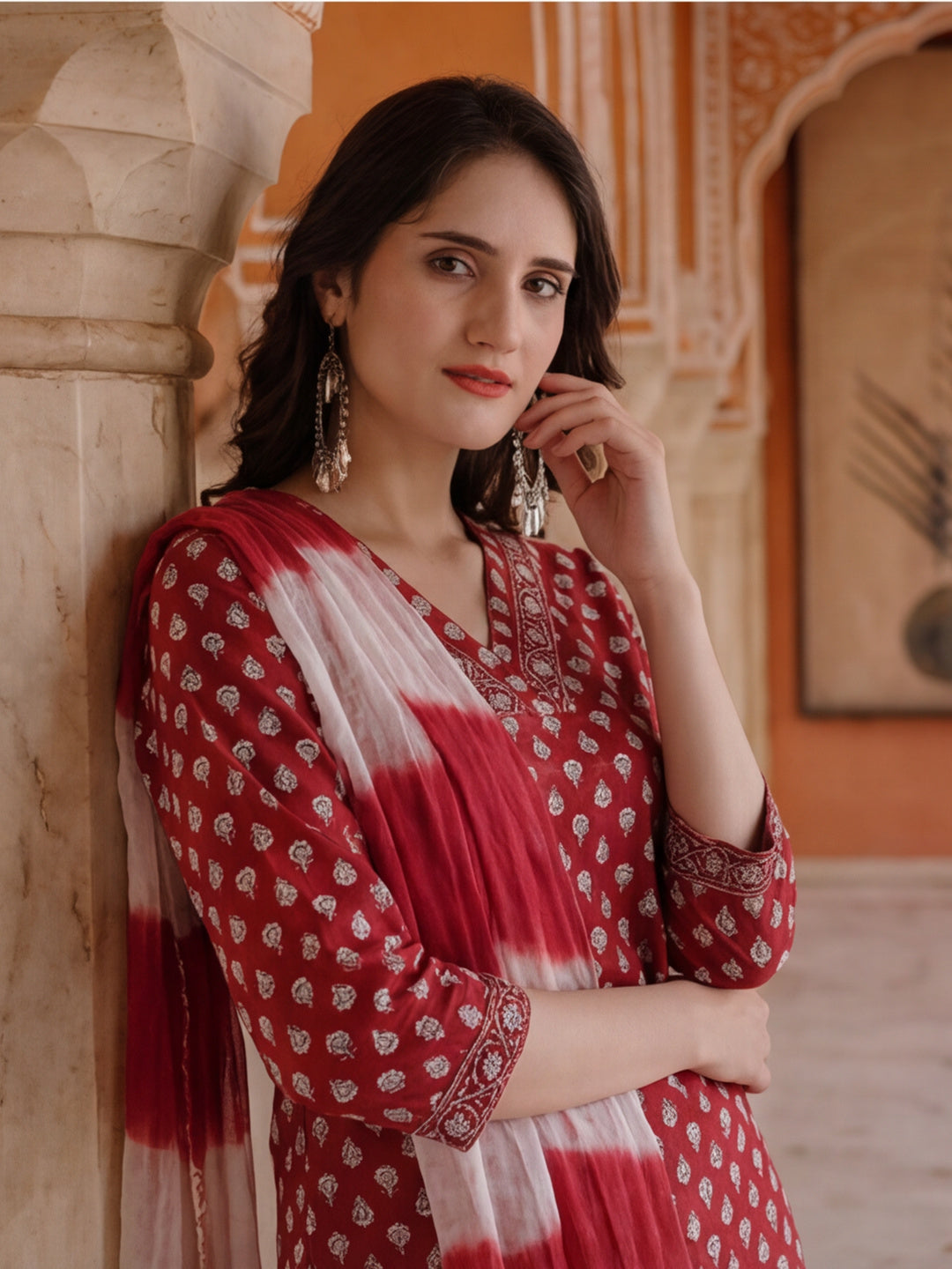 Floral Printed Pure Cotton Kurta With Pant & Chiffon Dupatta