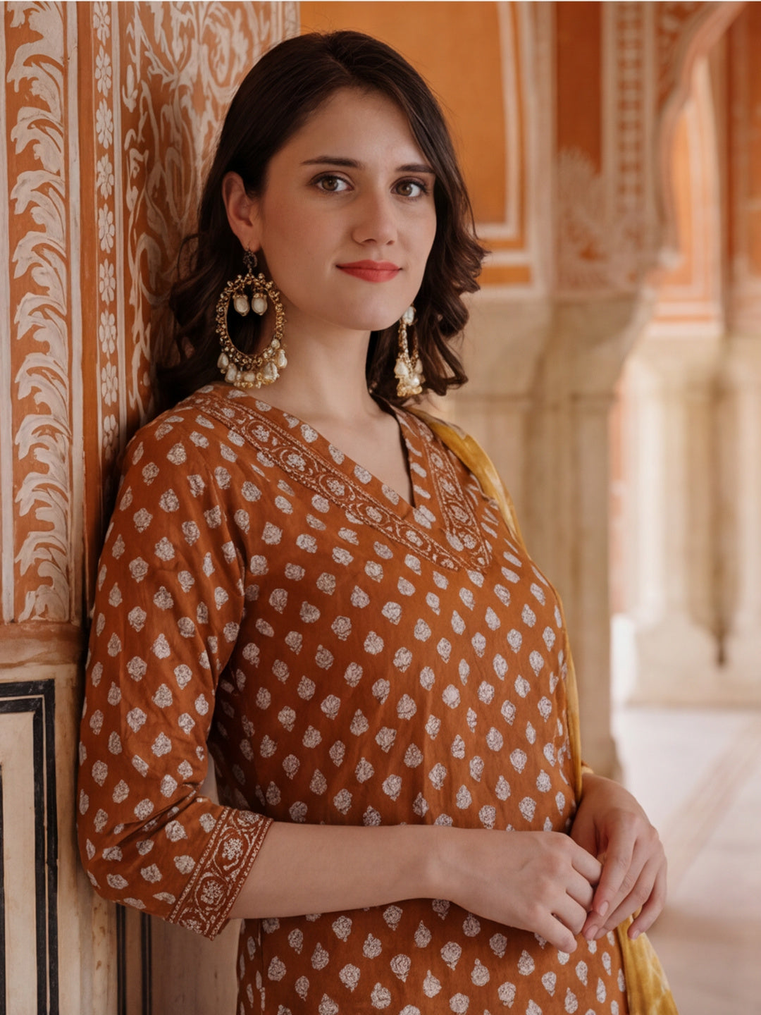 Floral Printed Thread Work Pure Cotton Kurta With Pant & Chiffon Dupatta