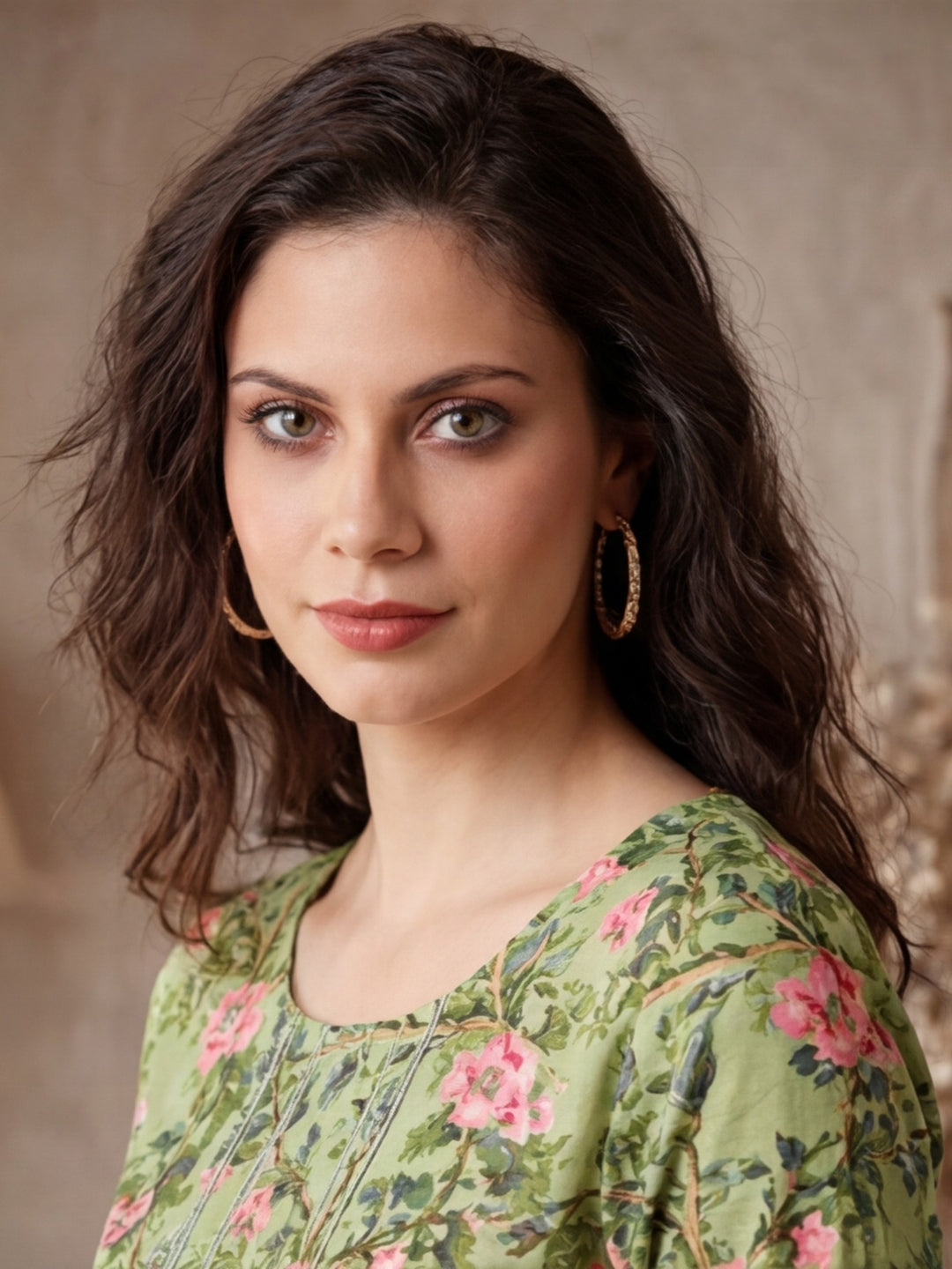 Floral Embroidered Straight Kurta