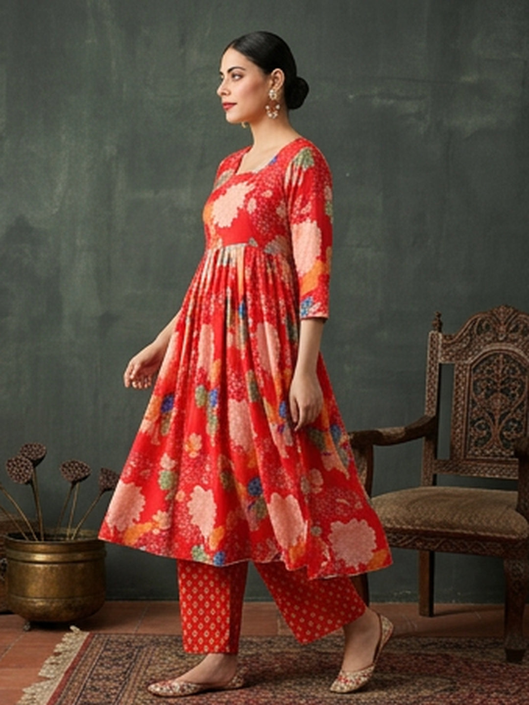 Floral Printed Flared Kurta & Trousers Sets