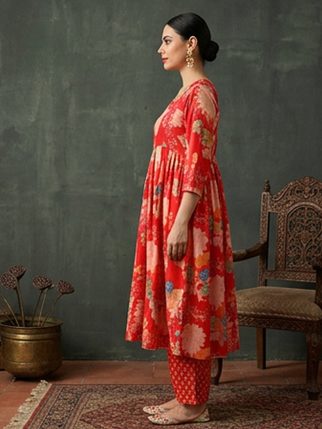 Floral Printed Flared Kurta & Trousers Sets