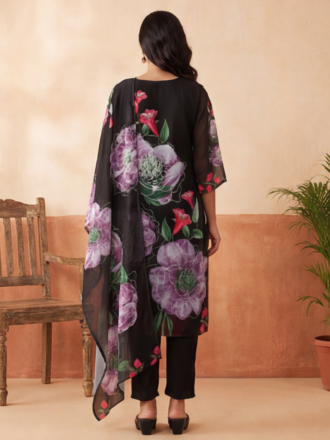 Floral Embroidered Straight Kurta & Trousers Sets