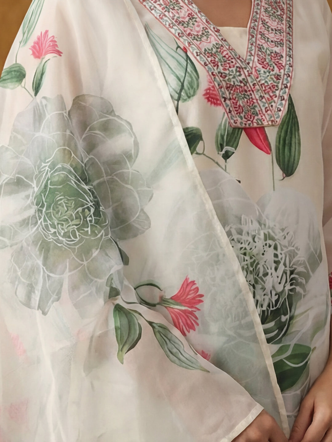 Floral Embroidered Straight Kurta & Trousers Sets