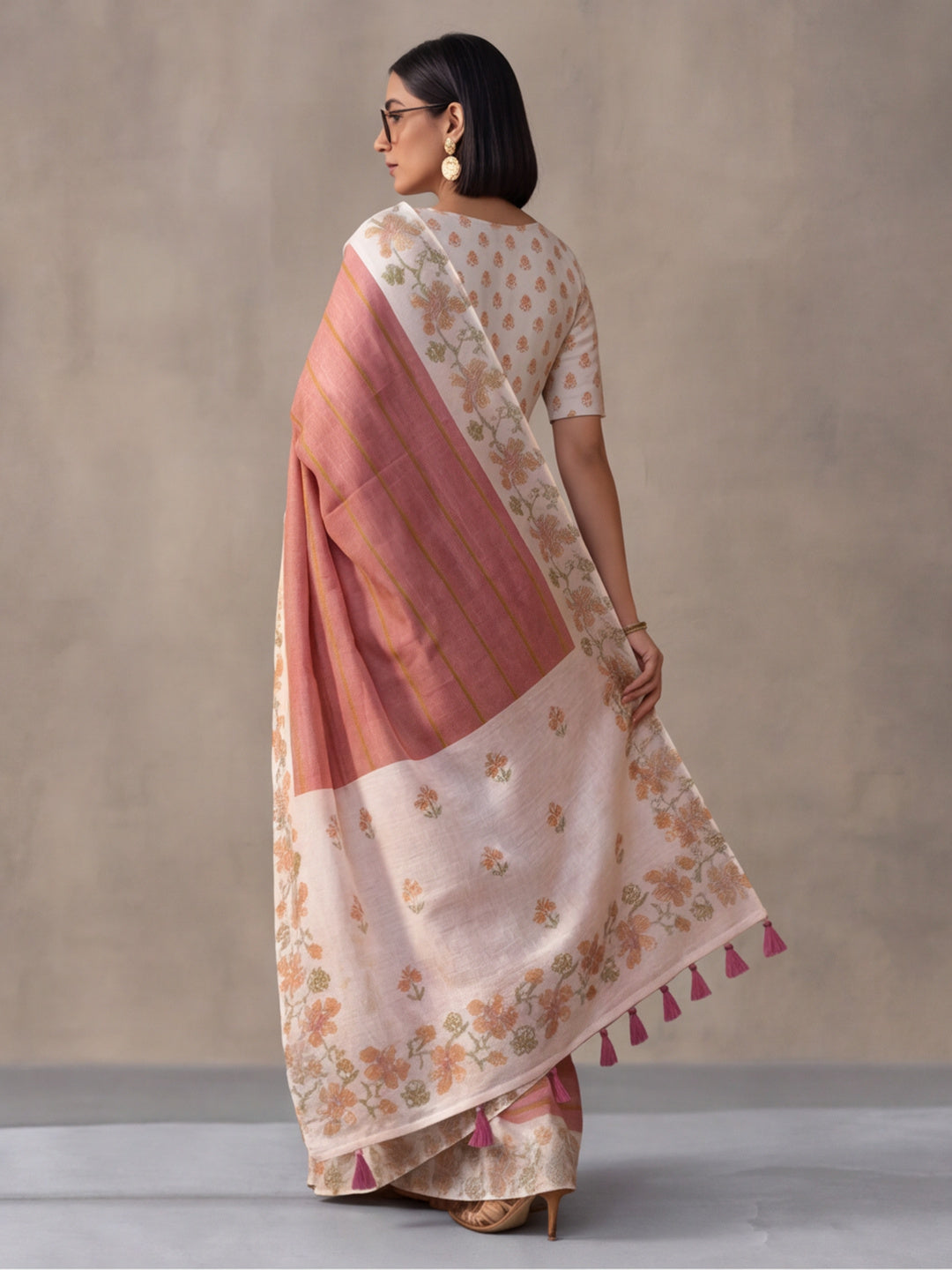 Jaipur Kurti Women Pink Digital Printed Saree With Tasselled Border