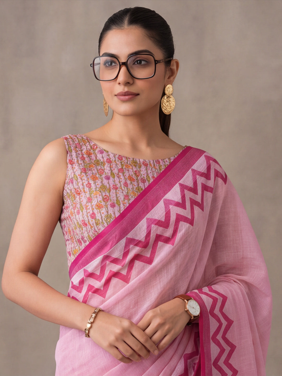 Jaipur Kurti Women Pink Digital Printed Saree With Tasselled Border