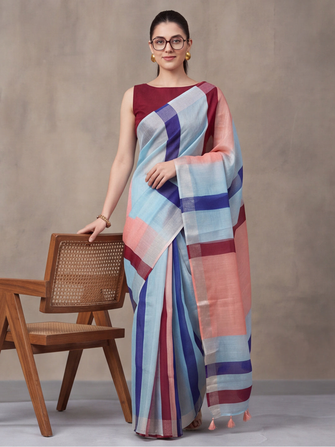Jaipur Kurti Women Multi Digital Printed Saree With Tasselled Border
