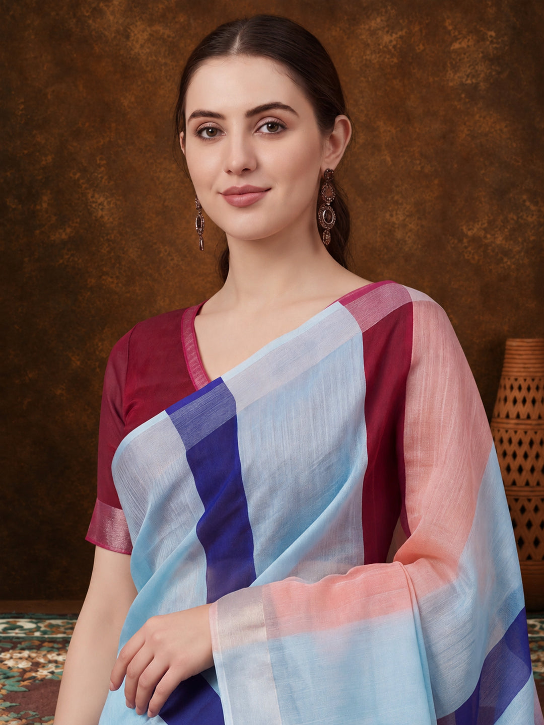 Jaipur Kurti Women Multi Digital Printed Saree With Tasselled Border