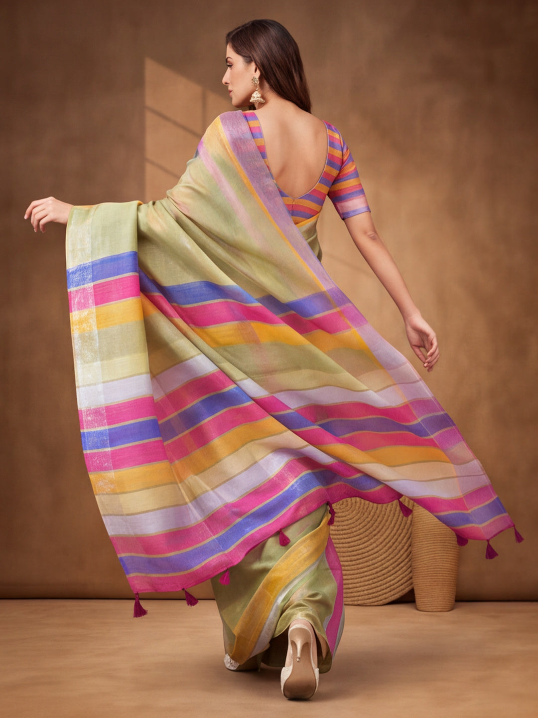 Jaipur Kurti Women Multi Digital Printed Saree With Tasselled Border