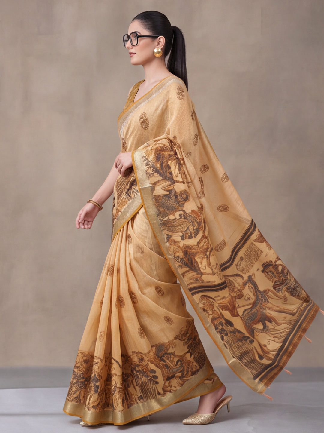Jaipur Kurti Women Beige Digital Printed Saree With Tasselled Border