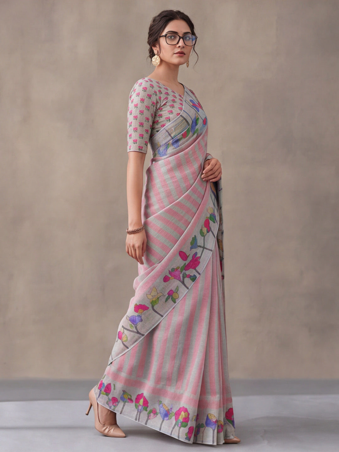Jaipur Kurti Women Multi Digital Printed Saree With Tasselled Border