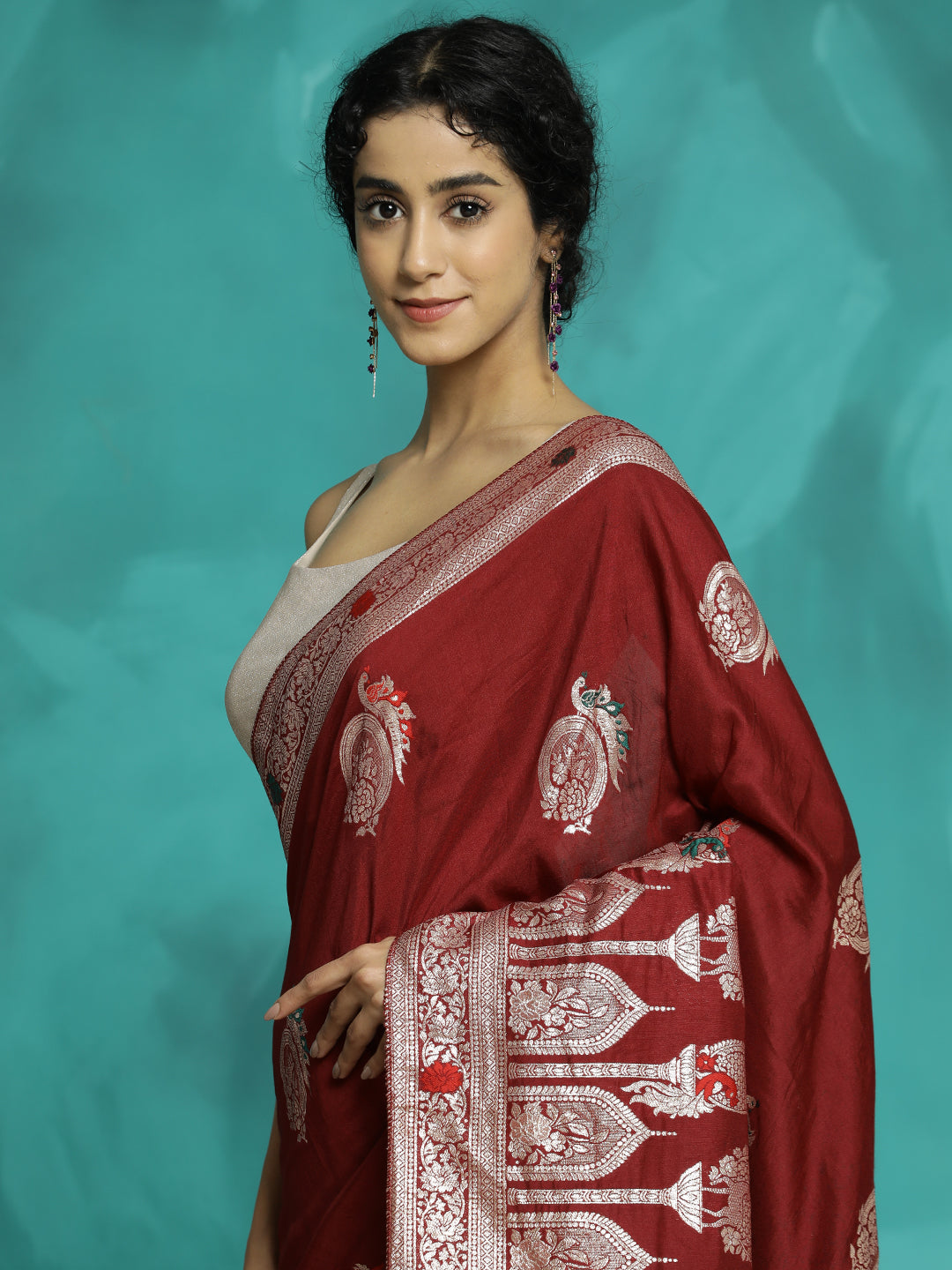 Festive Zari Woven Design Red Heavy Banarasi Saree