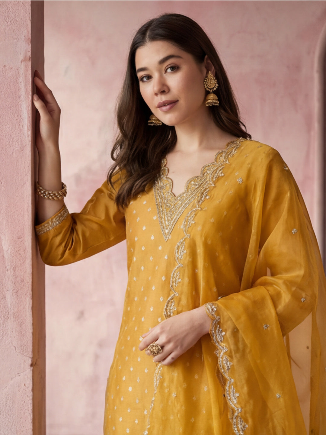 Kurta With Pant & Dupatta Ethnic Kurta Set For Women