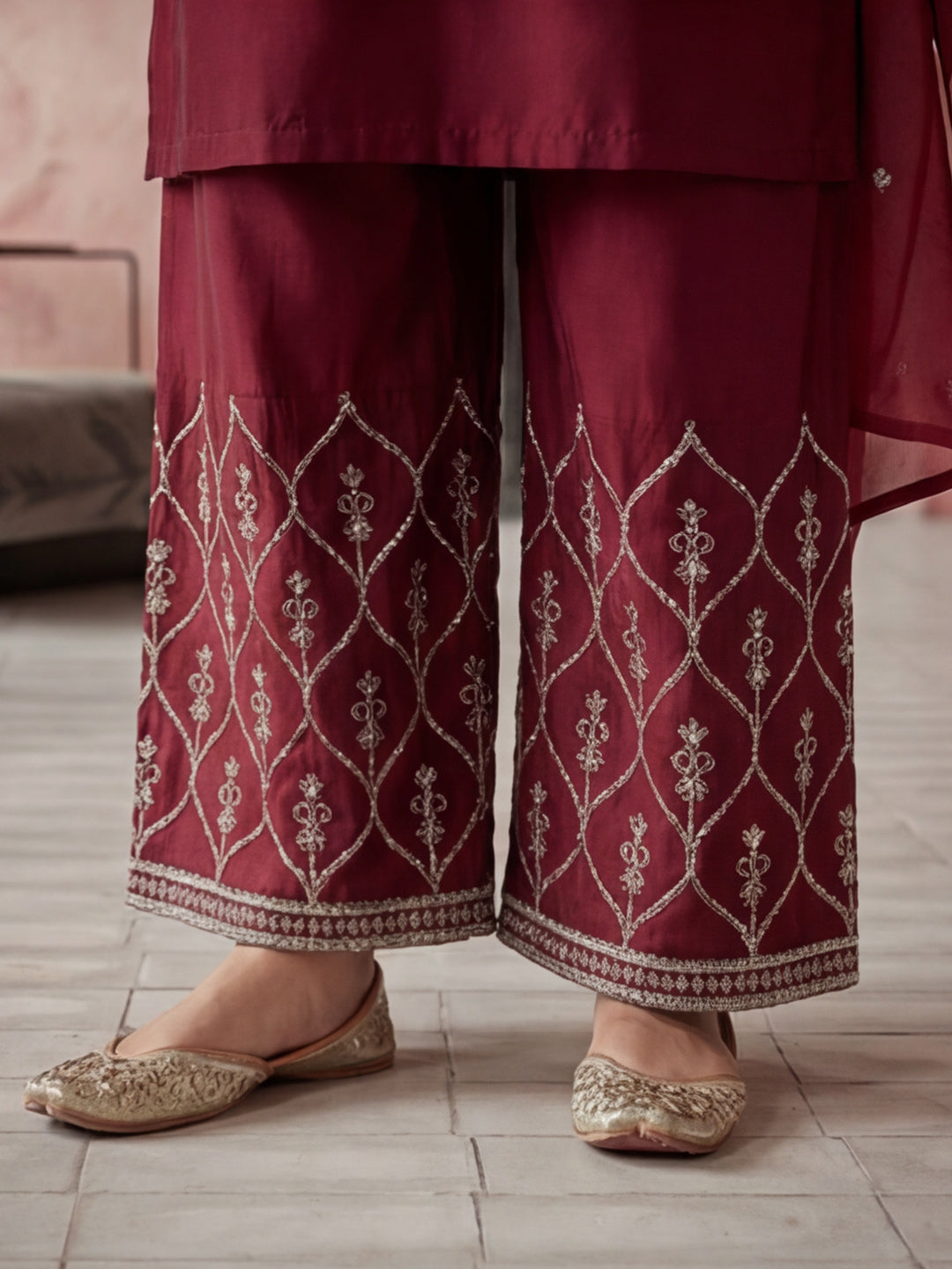 Kurta With Pant & Dupatta Ethnic Kurta Set For Women