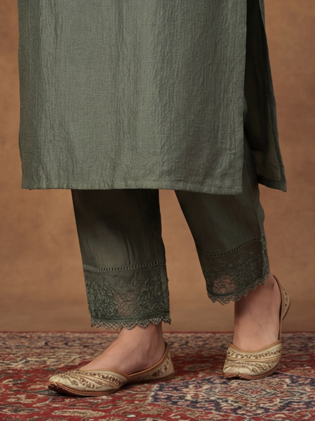 Kurta With Pant & Dupatta Ethnic Kurta Set For Women